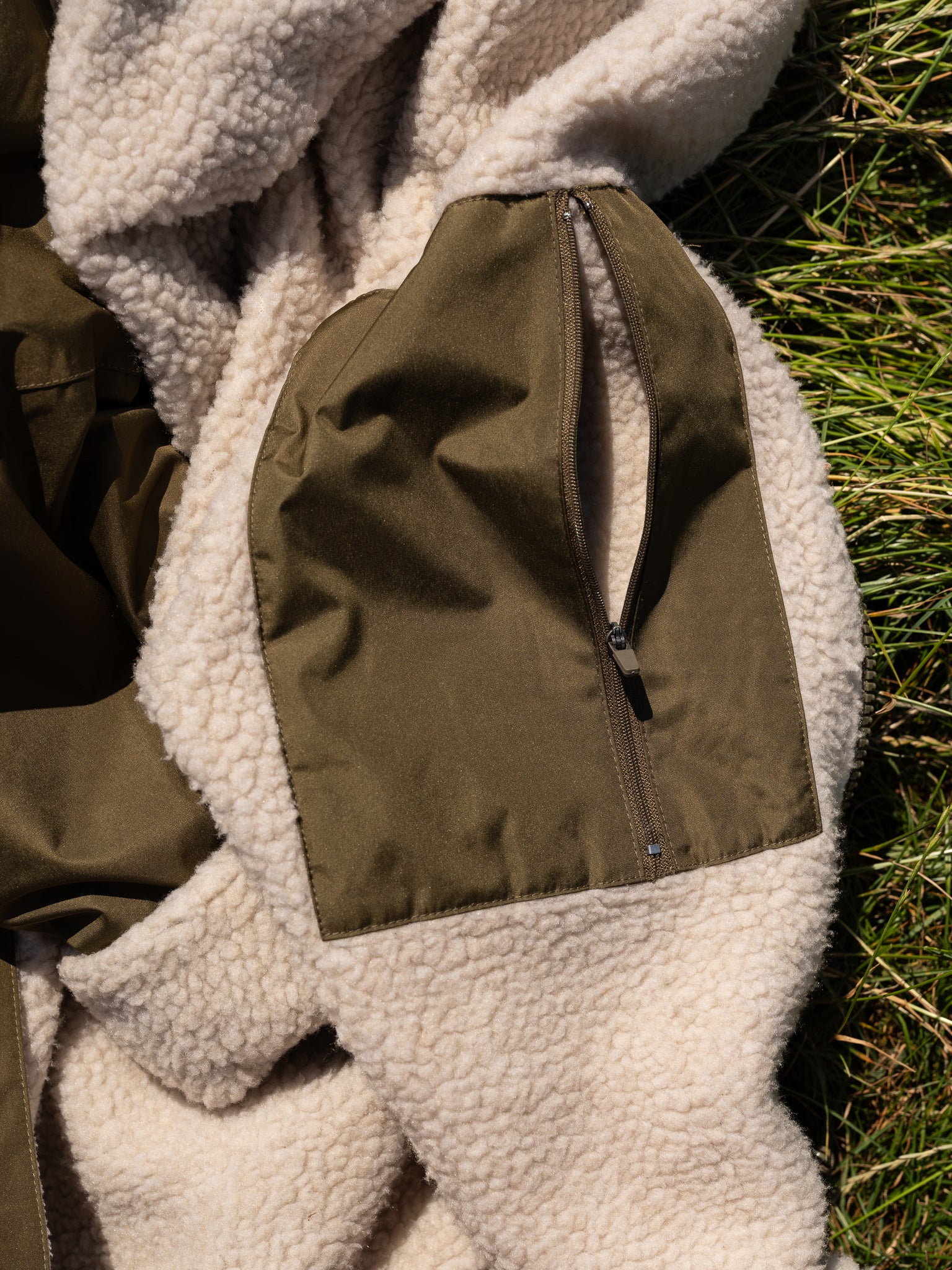 Waterproof Country Robe Inside Zip Pocket and Fleece Lining